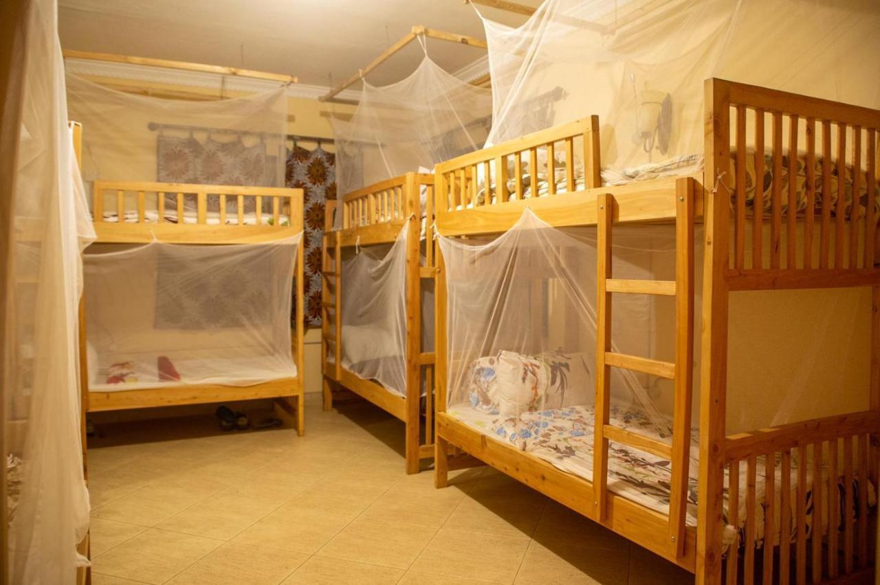 White House Of Tanzania Hostel อารูชา ภายนอก รูปภาพ