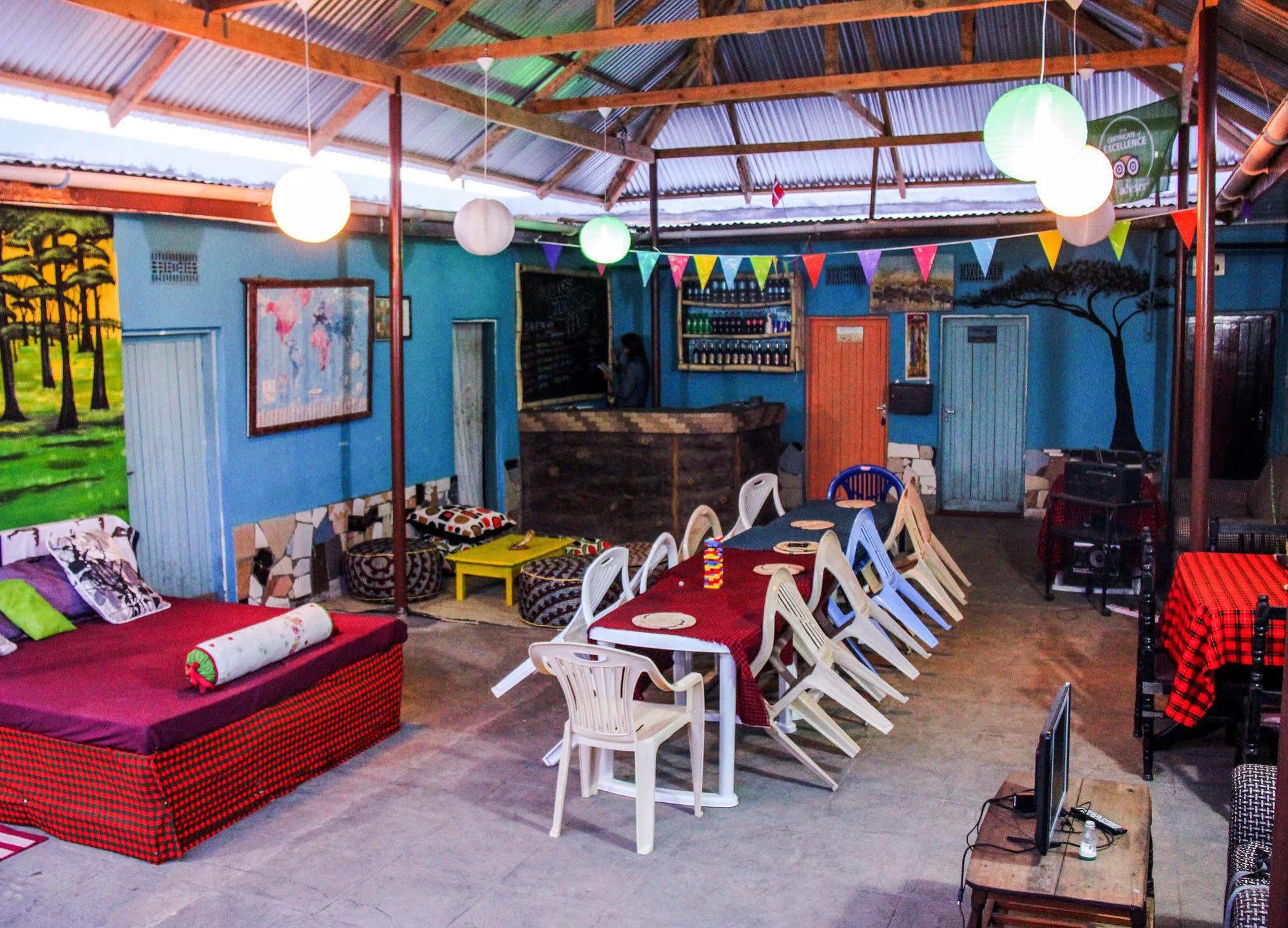 White House Of Tanzania Hostel อารูชา ภายนอก รูปภาพ